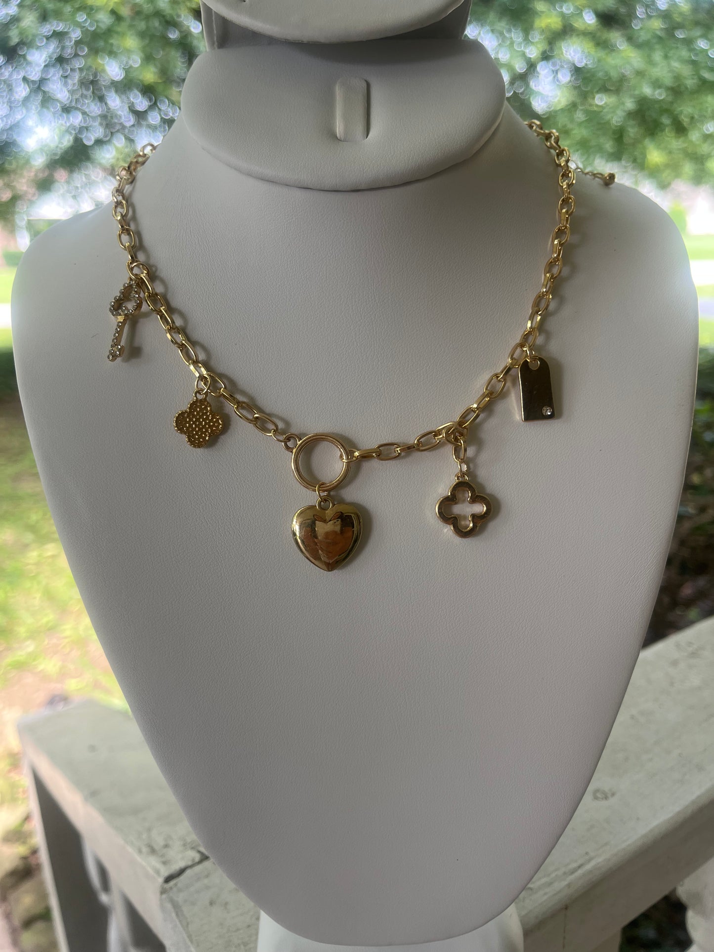 Thick Heart Charm Necklace