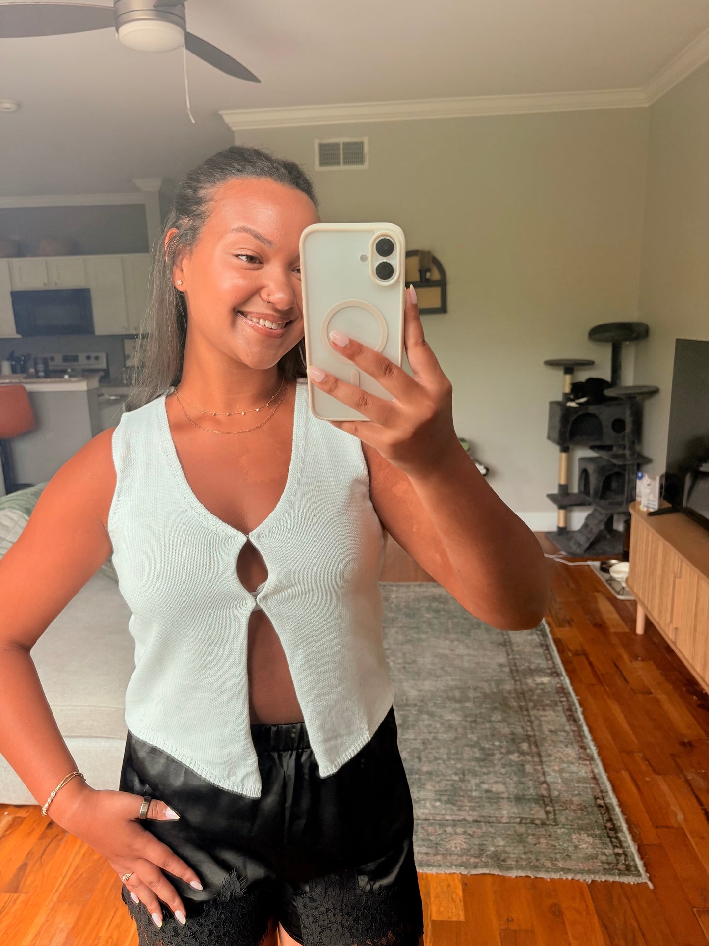 lila tank