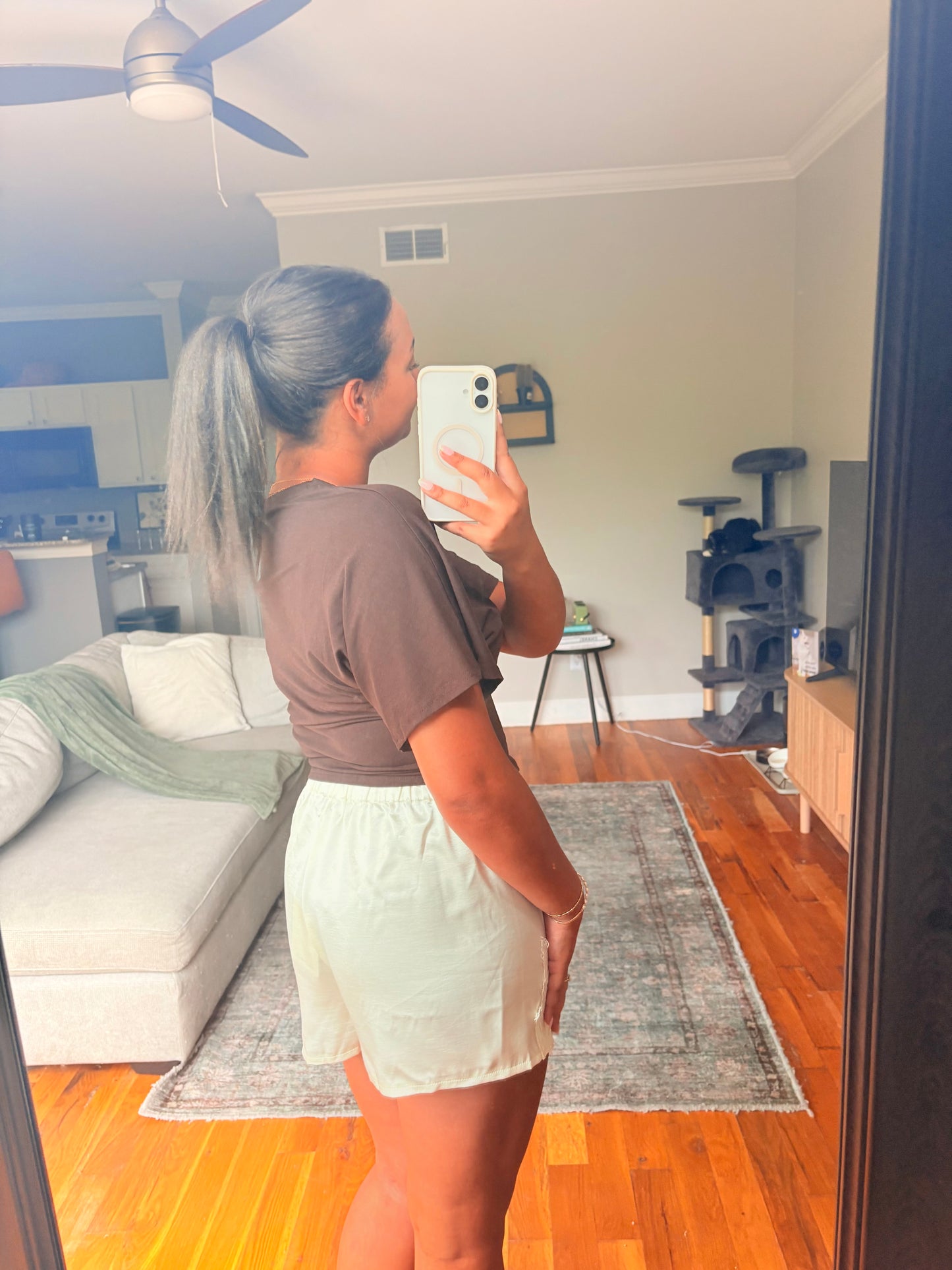 batwing basic top — brown