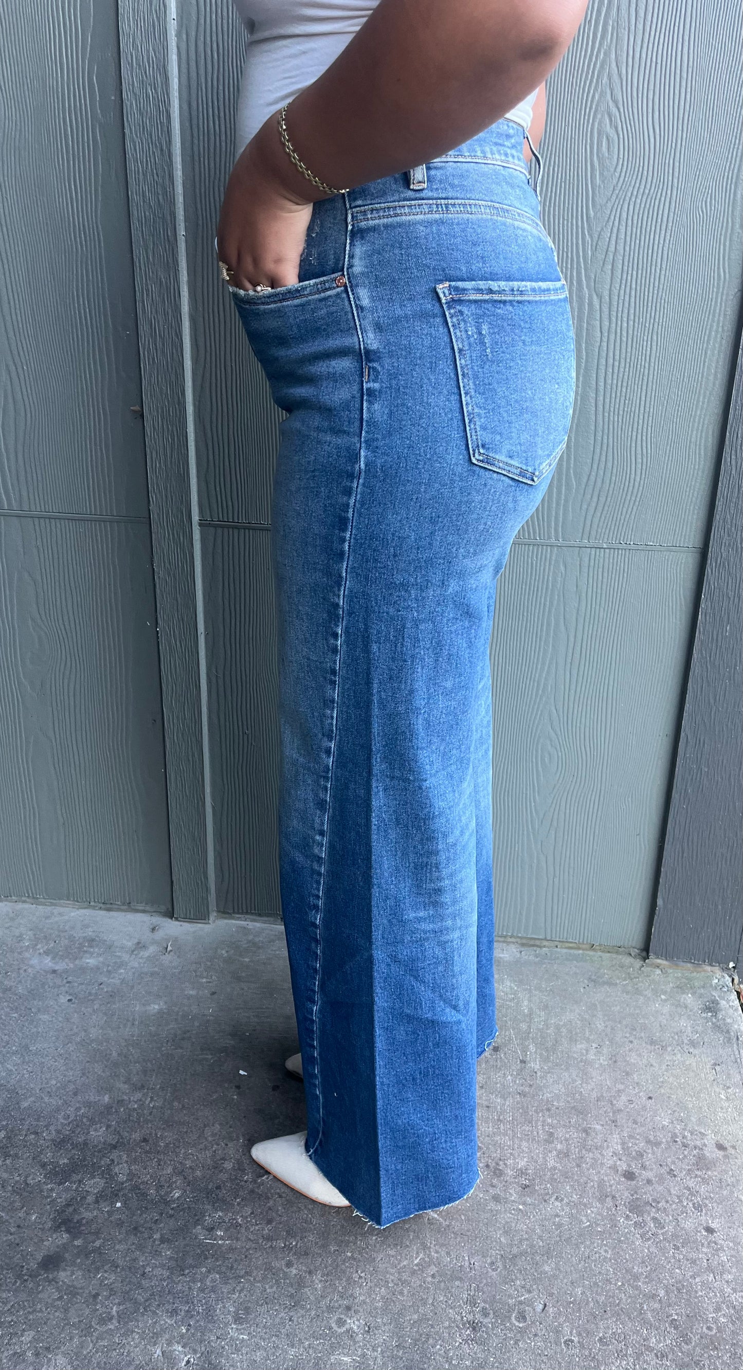 High Rise Wide Leg Denim Jeans - Medium Blue