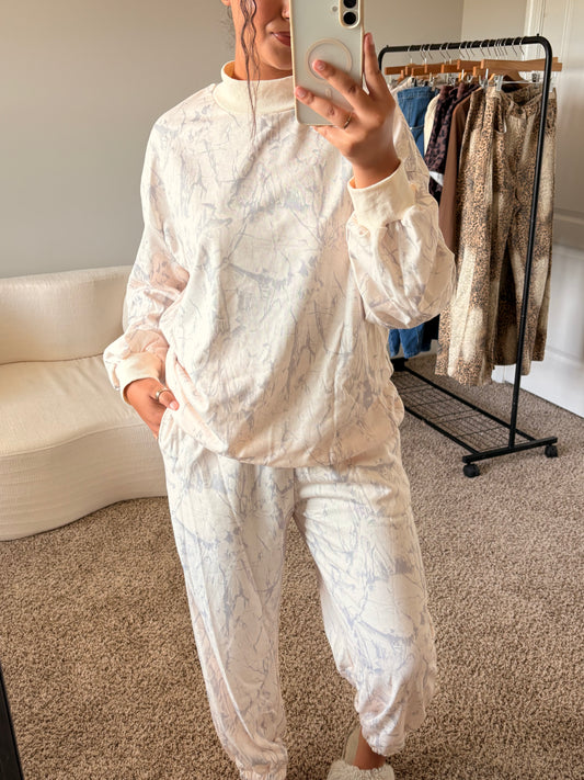 mock neck jogger set