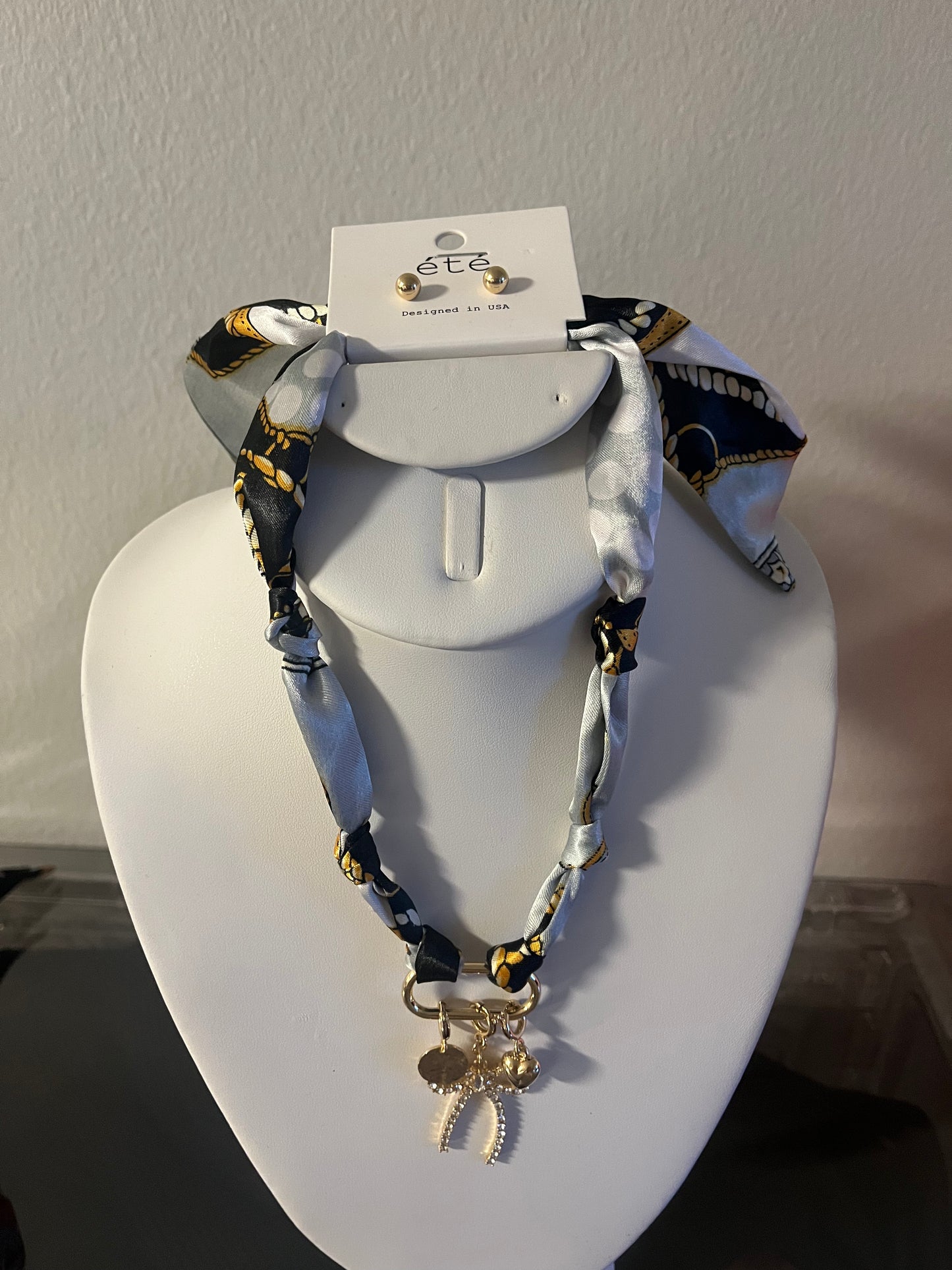 scarf necklaces